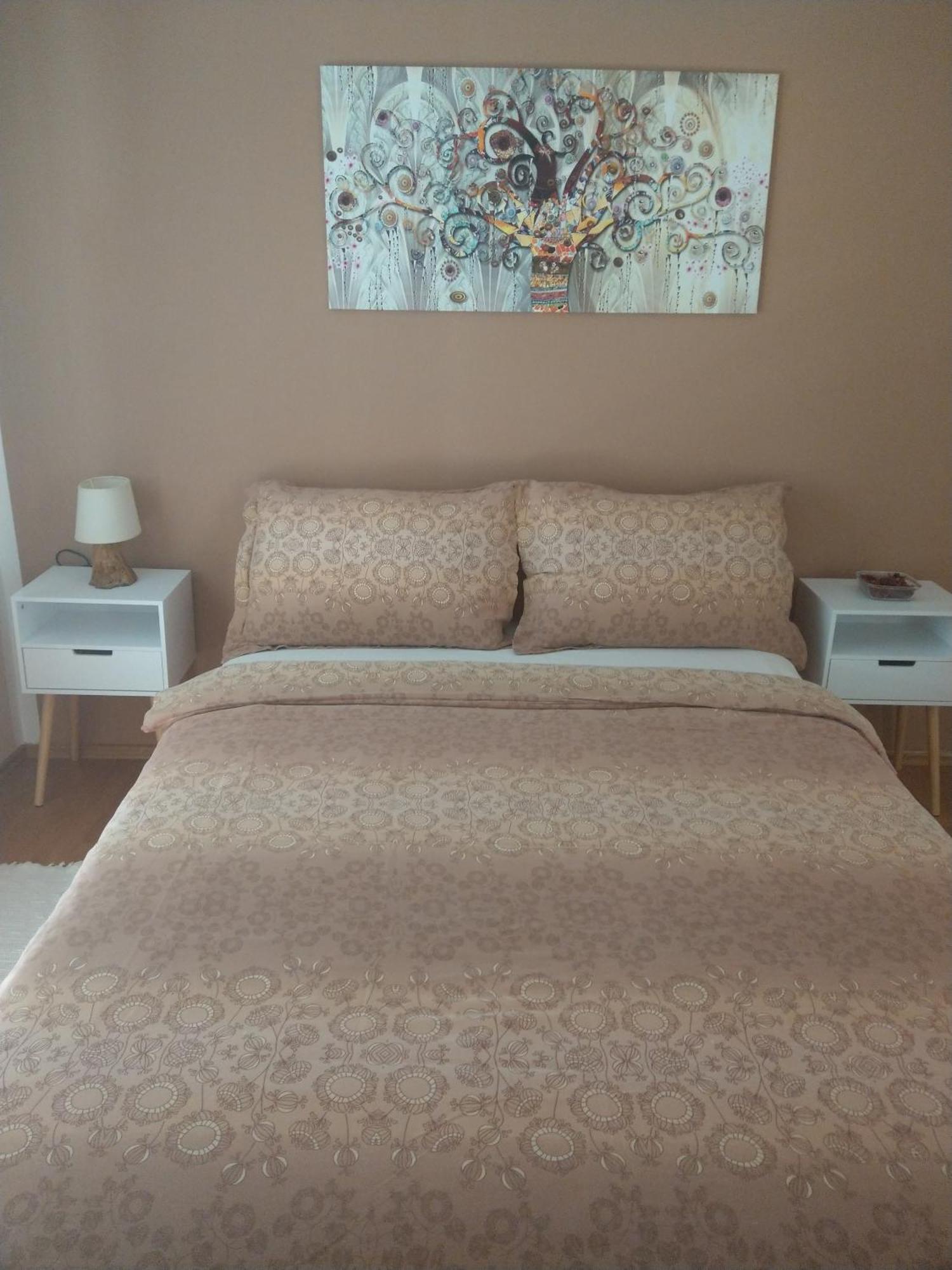 Senkini Dvori Apartamento Sutomiscica Exterior foto